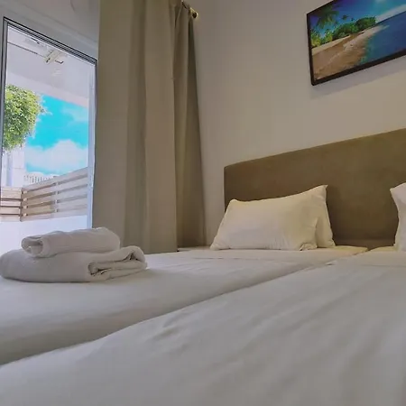 - Napa Velvet Apartamento Agia Napa
